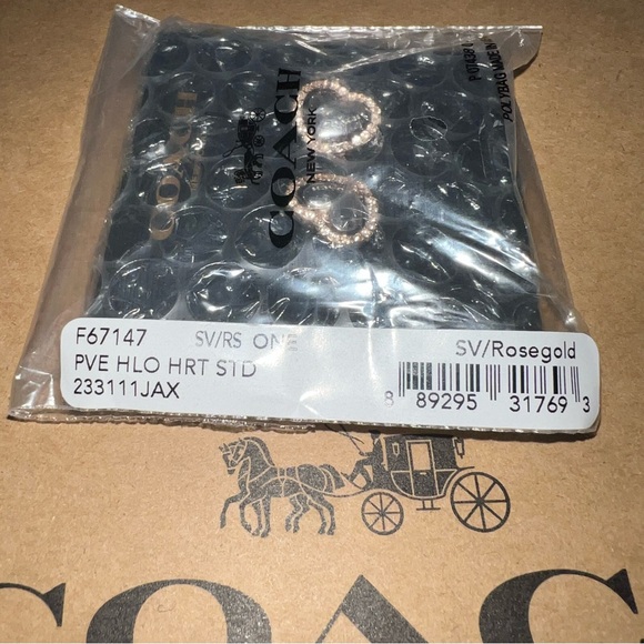 NIB Coach Signature Pave Heart Stud Earrings Gold Crystal F67147 Gift Idea - Picture 3 of 3